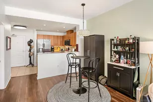 300 W Beech, San Diego, CA 92101 - Photo 19