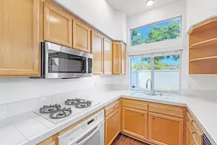 11954 Cypress Canyon, San Diego, CA 92131 - Photo 9