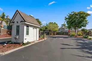 10086 Baylee Ln, San Diego, CA 92127 - Photo 29