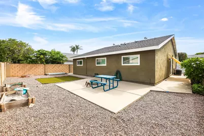  335 Santa Barbara Street, Placentia, CA 92870 - Photo 23