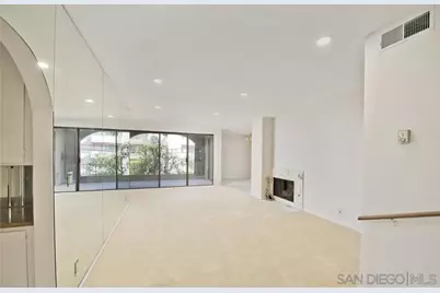  5340 Yarmouth Ave #205, Encino, CA 91316 - Photo 3