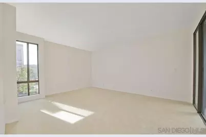  5340 Yarmouth Ave #205, Encino, CA 91316 - Photo 23