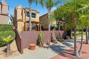 1424 Thomas Ave, San Diego, CA 92109 - Photo 5