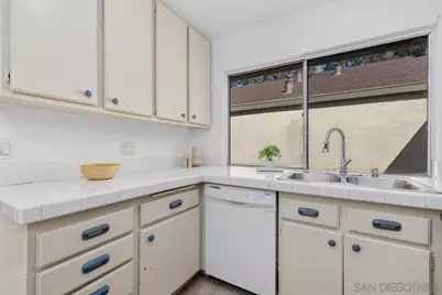  10569 Westonhill Drive, San Diego, CA 92126 - Photo 11