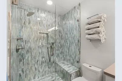  999 N Pacific #D211, Oceanside, CA 92054 - Photo 17