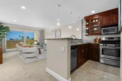  7411 Herschel #3F, La Jolla, CA 92037 - Photo 5