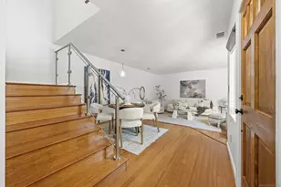 558 E Ave, Coronado, CA 92118 - Photo 3