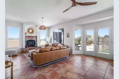  57388 Manzanita, Yucca Valley, CA 92284 - Photo 13