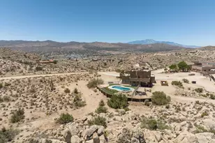 57388 Manzanita, Yucca Valley, CA 92284 - Photo 9
