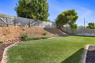 521 Shadow Hills Dr, San Marcos, CA 92069 - Photo 23