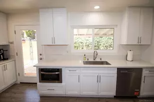 11394 Almazon St, San Diego, CA 92129 - Photo 13