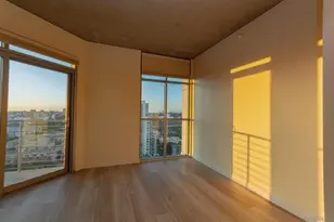 801 Ash St, San Diego, CA 92101 - Photo 17