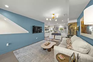 1952 Hornblend, San Diego, CA 92109 - Photo 11