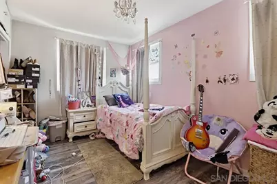  121 S Stephanie Lane, El Cajon, CA 92019 - Photo 15