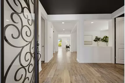  31217 Whistling Acres Dr, Temecula, CA 92591 - Photo 5