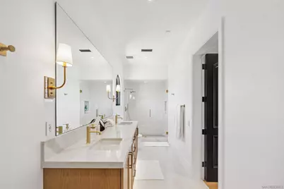  15931 Via De Santa Fe, Rancho Santa Fe, CA 92067 - Photo 31