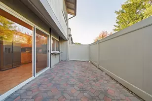11452 Matinal Cir, San Diego, CA 92127 - Photo 17