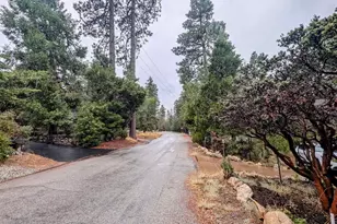 25125 Rim Rock Rd, Idyllwild, CA 92549 - Photo 31