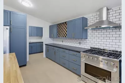  611 Via Santa Paulo, Vista, CA 92081 - Photo 5