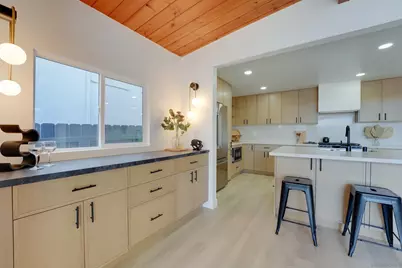 1744 Law Street, San Diego, CA 92109 - Photo 11
