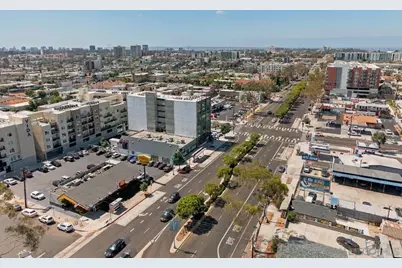  2419 El Cajon, San Diego, CA 92104 - Photo 45