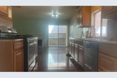  1745 Plaza Crest Ridge Rd, San Diego, CA 92114 - Photo 15
