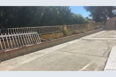  1745 Plaza Crest Ridge Rd, San Diego, CA 92114 - Photo 35