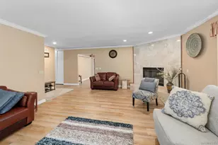 8587 Schneple, San Diego, CA 92126 - Photo 5