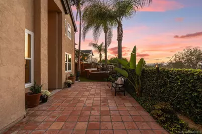  3152 Levante St, Carlsbad, CA 92009 - Photo 5