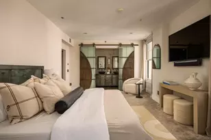 702 Ash St, San Diego, CA 92101 - Photo 19