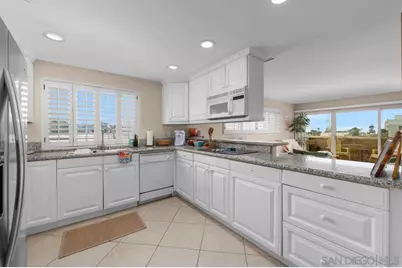  7635 Eads Ave #306, La Jolla, CA 92037 - Photo 5