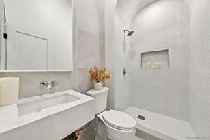 2522 Chalcedony St, San Diego, CA 92109 - Photo 23
