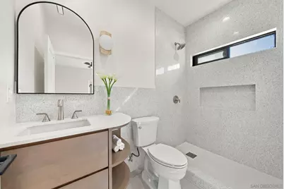  2522 Chalcedony St, San Diego, CA 92109 - Photo 25