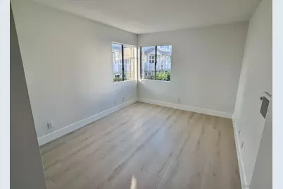  3020 Cowley Way, San Diego, CA 92117 - Photo 7