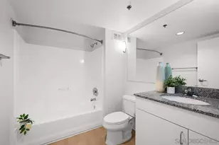 425 W Beech St, San Diego, CA 92101 - Photo 23