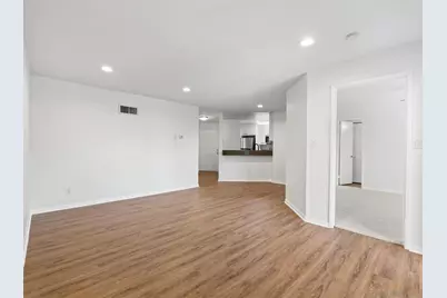  7565 Charmant Dr. #510, San Diego, CA 92122 - Photo 11
