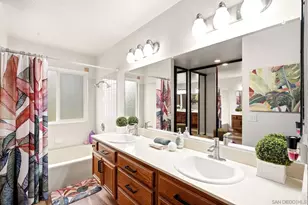 7441 Rainswept Ln, San Diego, CA 92119 - Photo 25