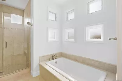  610 Westbourne St, La Jolla, CA 92037 - Photo 11