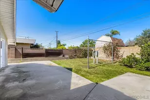 1809 W Harriet Ln, Anaheim, CA 92804 - Photo 25