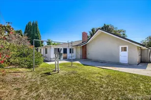 1809 W Harriet Ln, Anaheim, CA 92804 - Photo 27