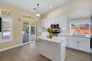 2420 Linda, Escondido, CA 92027 - Photo 11