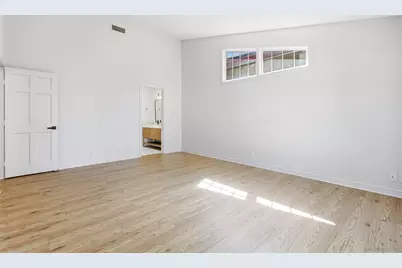  2565 Navarra Dr #B, Carlsbad, CA 92009 - Photo 21