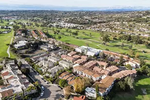 2565 Navarra Dr, Carlsbad, CA 92009 - Photo 43