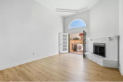  2565 Navarra Dr #B, Carlsbad, CA 92009 - Photo 3