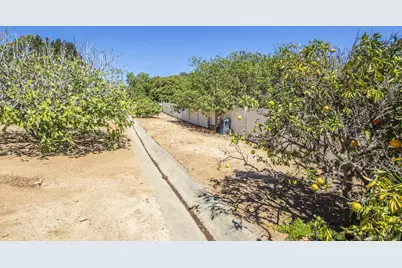  1202 Calle Sonia, Fallbrook, CA 92028 - Photo 51