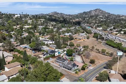  8710 Echo Dr, La Mesa, CA 91941 - Photo 49