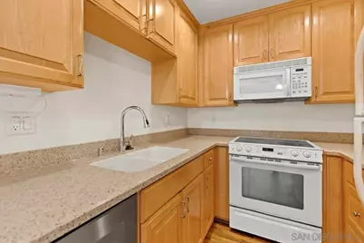  6350 Genesee Ave #220, San Diego, CA 92122 - Photo 7