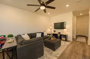 41973 Rondo St, Murrieta, CA 92562 - Photo 3