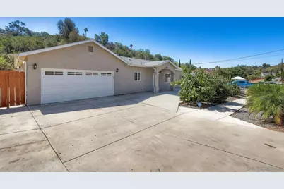  6435 Radio Dr., San Diego, CA 92114 - Photo 3