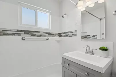  802 Vanderbilt Pl, San Diego, CA 92103 - Photo 13